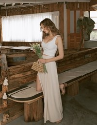 Enhanced Crossover Pleated Tank Top (With Padding)