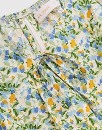 Puff-Sleeve Floral Cropped Top