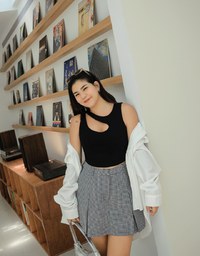 Hollow Knit Vest (With Padding)