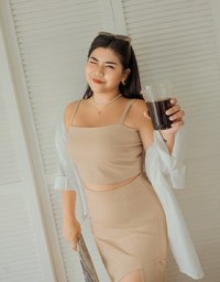 AIRY HOURGLASS K-Pop Long Slit Skirt