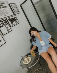 Distressed Hem Denim Jeans Shorts