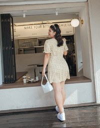 Ditsy Floral Tie Ribbon Mini Dress