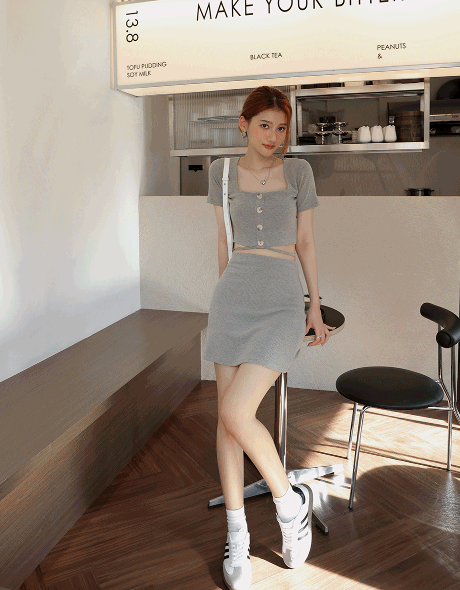 Square Neck Tie Knit Set Wear