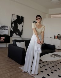 Back Hollow Knit Short Sleeve Top