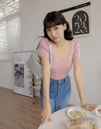 Back Hollow Knit Short Sleeve Top