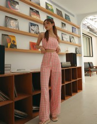 Versatile Checkered Crop Tank Top