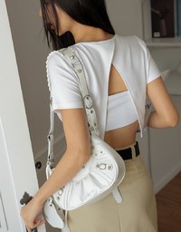 Back Hollow Round Hem Top