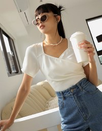 Crossover Tie Back Crop Top
