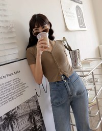 Halter Neck Short Sleeve Top