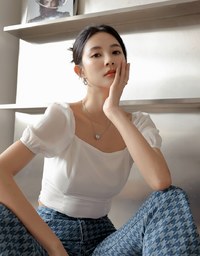 Chiffon Puffed Sleeve Top