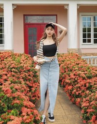 Thin Strap Dimensional Line Camisole (with padding)