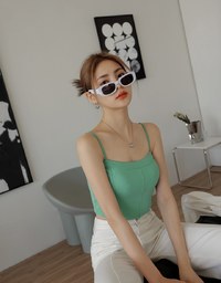 Thin Strap Dimensional Line Camisole (with padding)