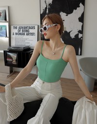 Thin Strap Dimensional Line Camisole (with padding)