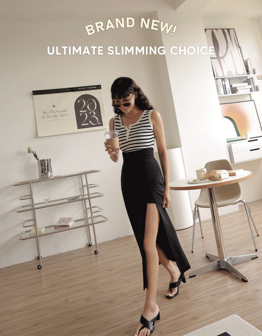 【Stark Minimalism 2.0】 High Waisted Slit Maxi Skirt
