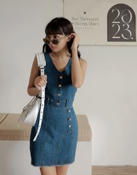 Detailed Distressed Hem Denim Jeans Skirt