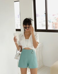 Elegant Bead Buttons Short