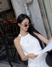 Detailing Pleated Wide Pants