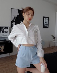 Buckle Pleated Shorts