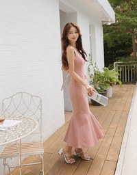 AIRY HOURGLASS Curvy Cooling Bra Fishtail Dress