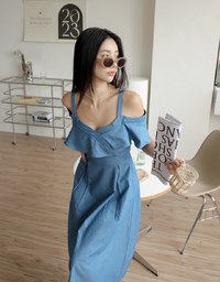 Elegant Ruffled Thin Strap Maxi Dress