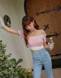 Off Shoulder Knit Crop Top