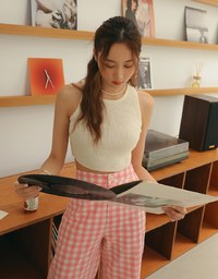 Plain Color Knit Crop Tank Top