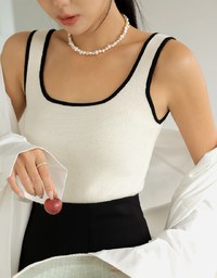 Contrast Edge Knit Tank Top