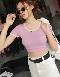 Basic Round Neck Crop Top