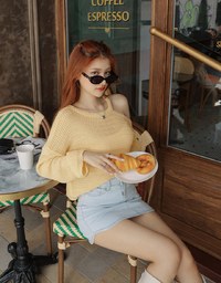 Off Shoulder Knit Long Sleeved Top