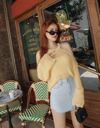 Off Shoulder Knit Long Sleeved Top