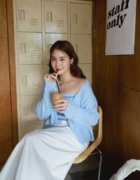 Set Wear With Knit Tube Top & Cardigan
