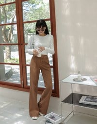 Dimensional Stitching Line Long Sleeve Top