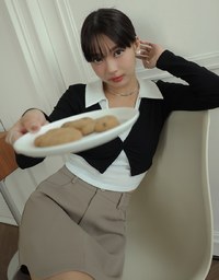 Smart Lapel Slit Long Sleeve Top