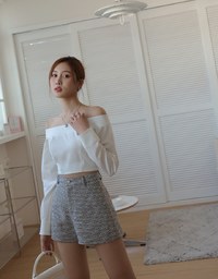 Off Shoulder Back Zipper Long Sleeve Top