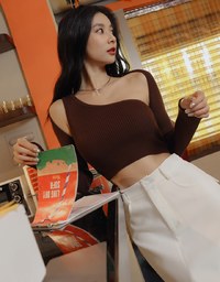 Two Piece One Shoulder Knit Top