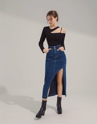 One-shoulder Hollow Knit Top (with padding)