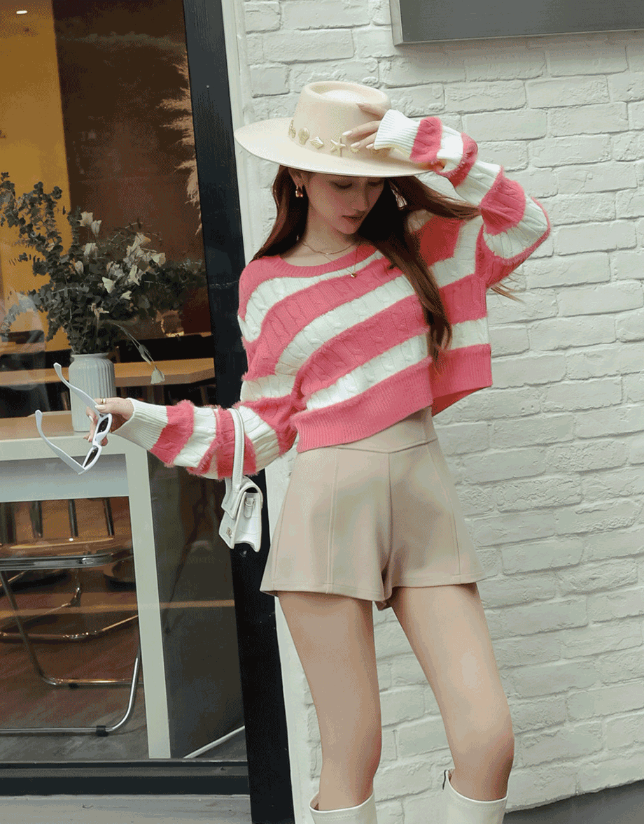 Thick Striped Twist Knit Top