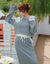 Comfortable Arc Crop Top