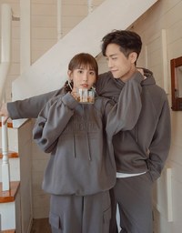 【MEIGO's Design】 Oversized Embroidered Thick Hoodie