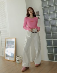 Printed Letter Curling Knit Top