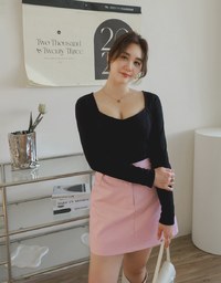 Comfortable Heart-shaped Collar Knit Top