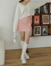 Stylish Bright Faux Leather Skirt