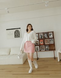 Stylish Bright Faux Leather Skirt