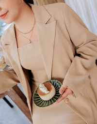 Gold Chain Detachable Shoulder Pad Blazer (With Belt)