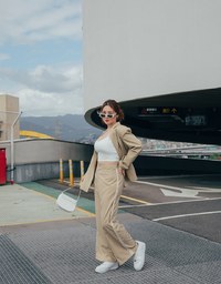 Neat Side Slit Blazer (With Shoulder Pads)