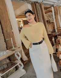 Off Shoulder Knit Long Sleeved Top