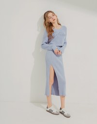 Textured Embroidered Knit Top