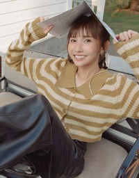 【MEIGO's Design】Sweet Sultry Big Collar Striped Knit Top