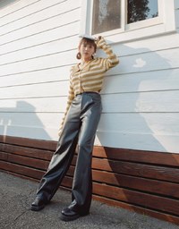 【MEIGO's Design】Sweet Sultry Big Collar Striped Knit Top