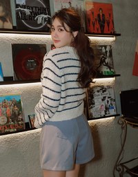 Lapel Line Knit Top